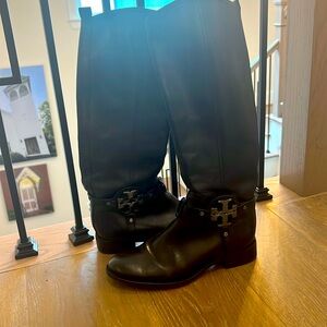 Tory Burch, vintage leather boots excellent condition size 7 1/2